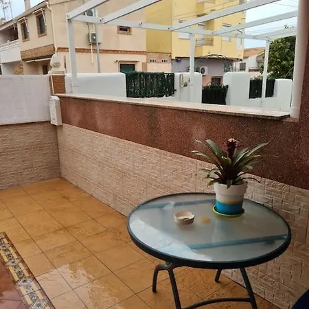 Alex Bungalow Apartmán *